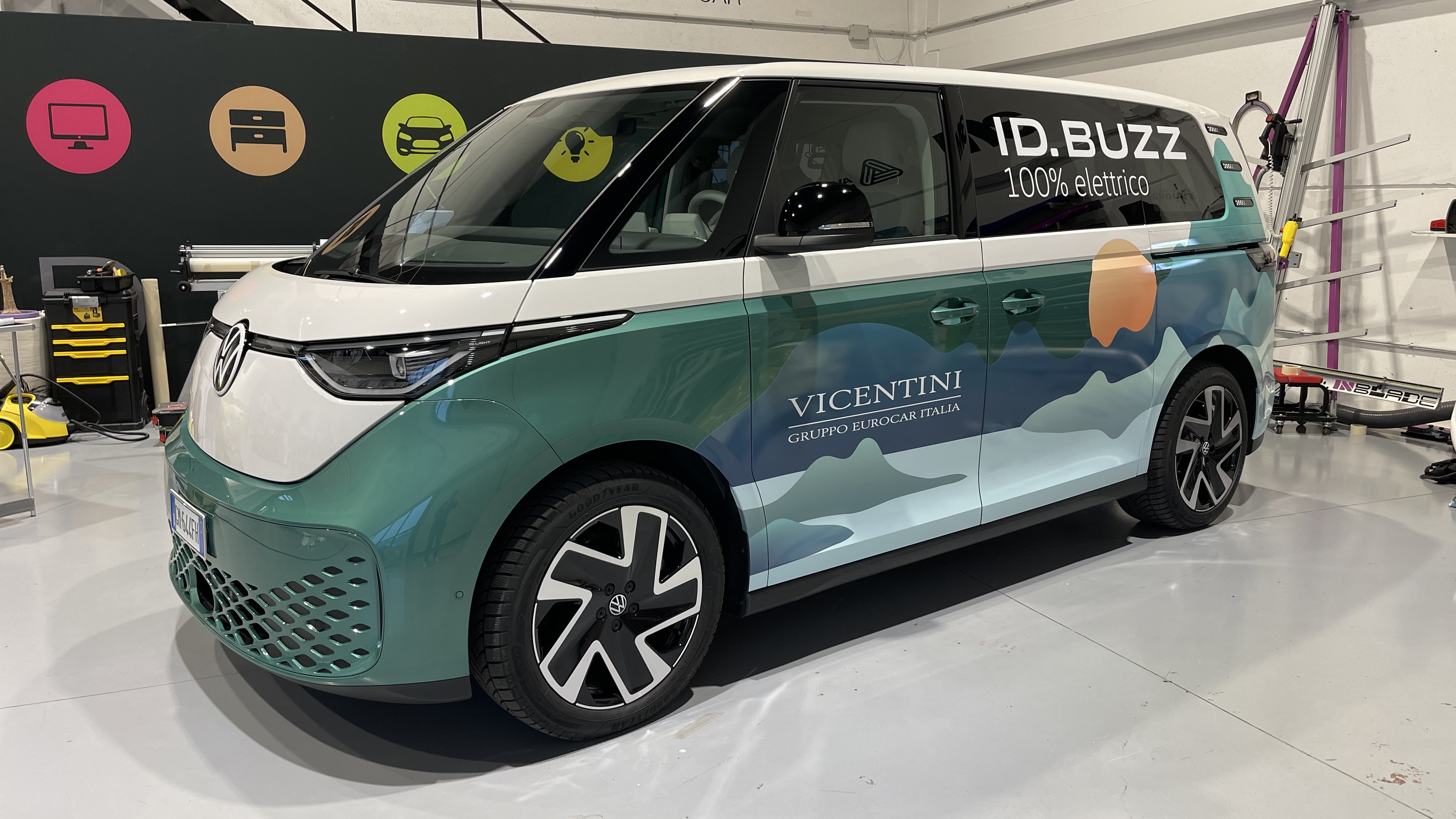 VW ID Buzz prima del wrapping